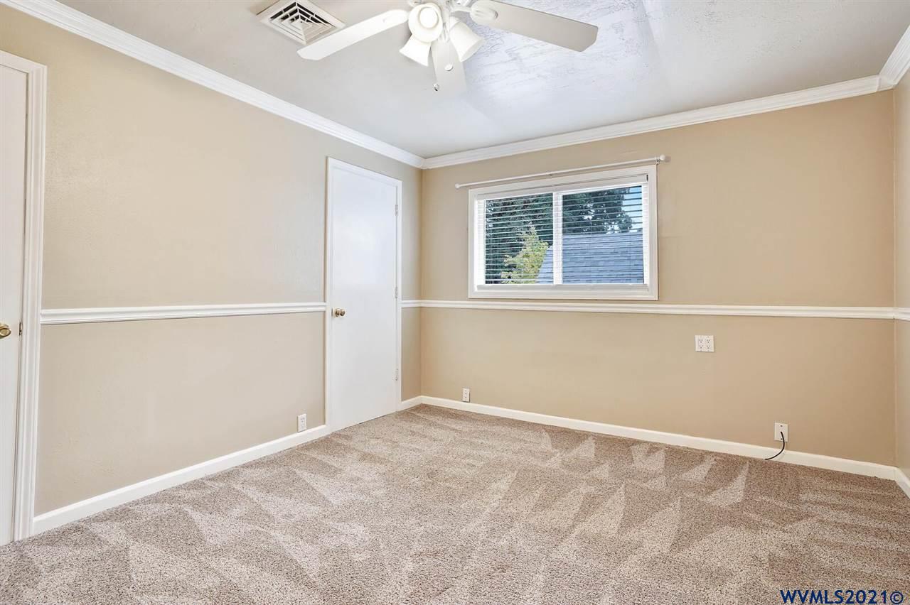 31936 Fern Road Philomath, OR 97370 - Photo 16 of 42 Gallery Image 16