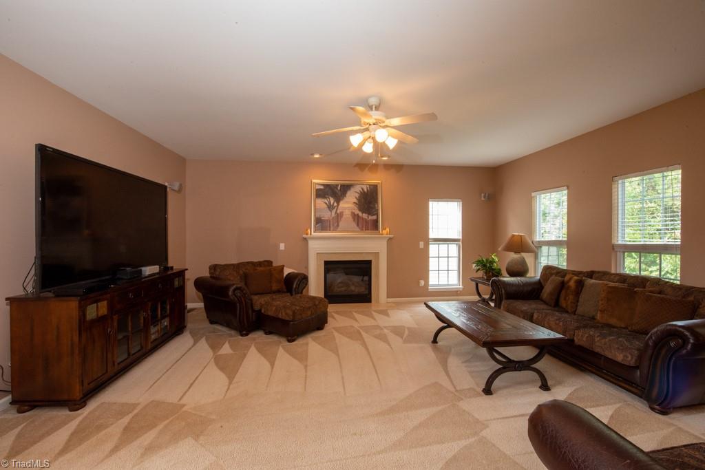 2969 Maple Branch Drive High Point, NC 27265 - Photo 13 of 50