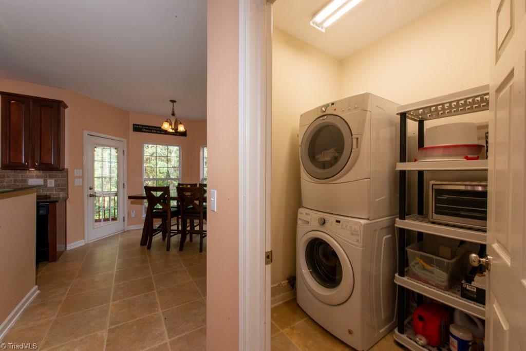 2969 Maple Branch Drive High Point, NC 27265 - Photo 24 of 50