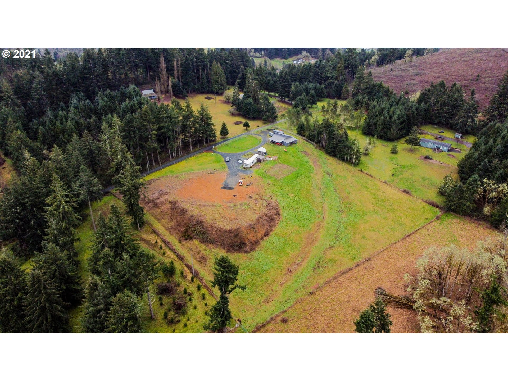 78558 Bryson Sears Road Cottage Grove, OR 97424 - Photo 4 of 20