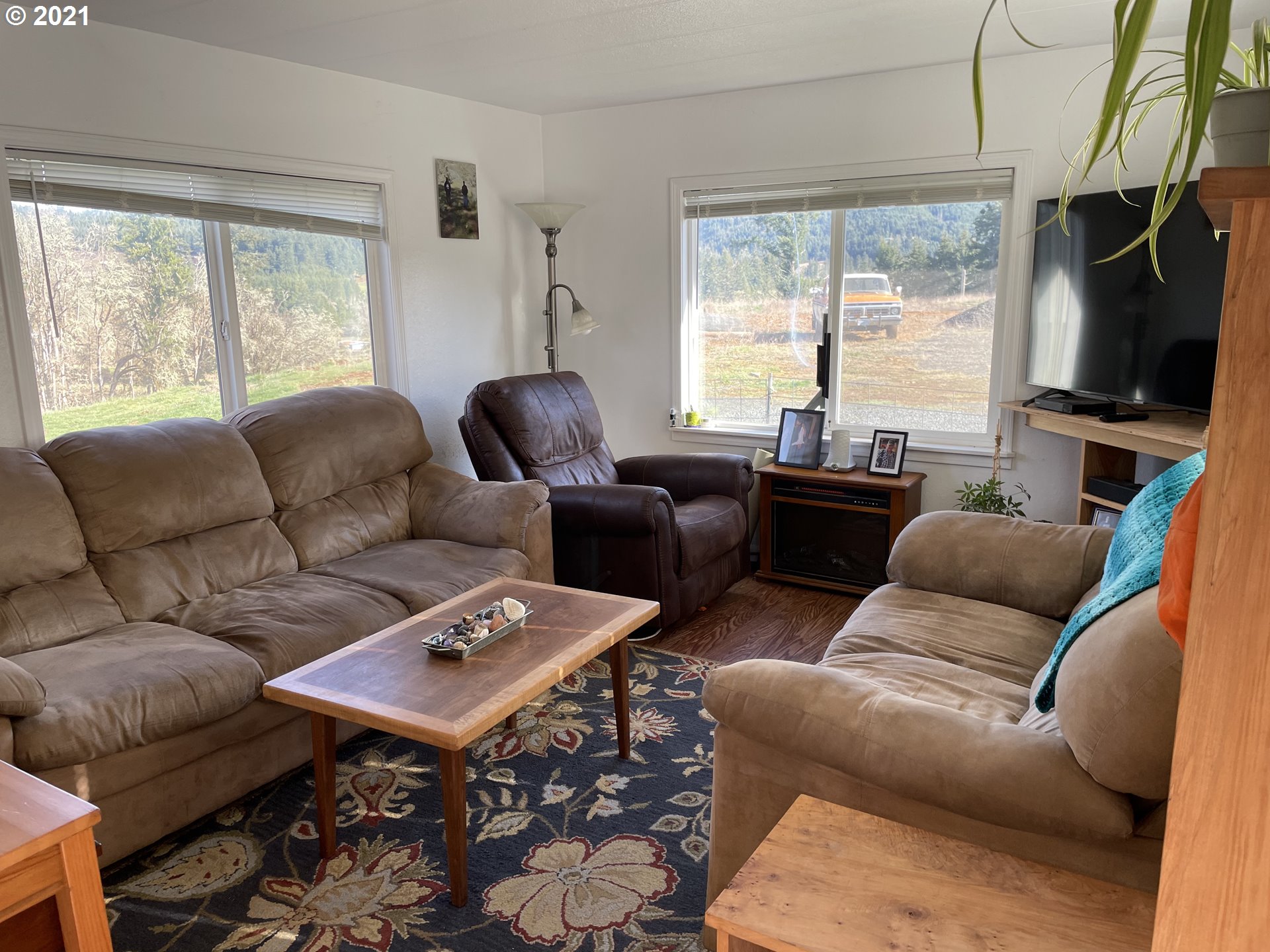 78558 Bryson Sears Road Cottage Grove, OR 97424 - Photo 10 of 20