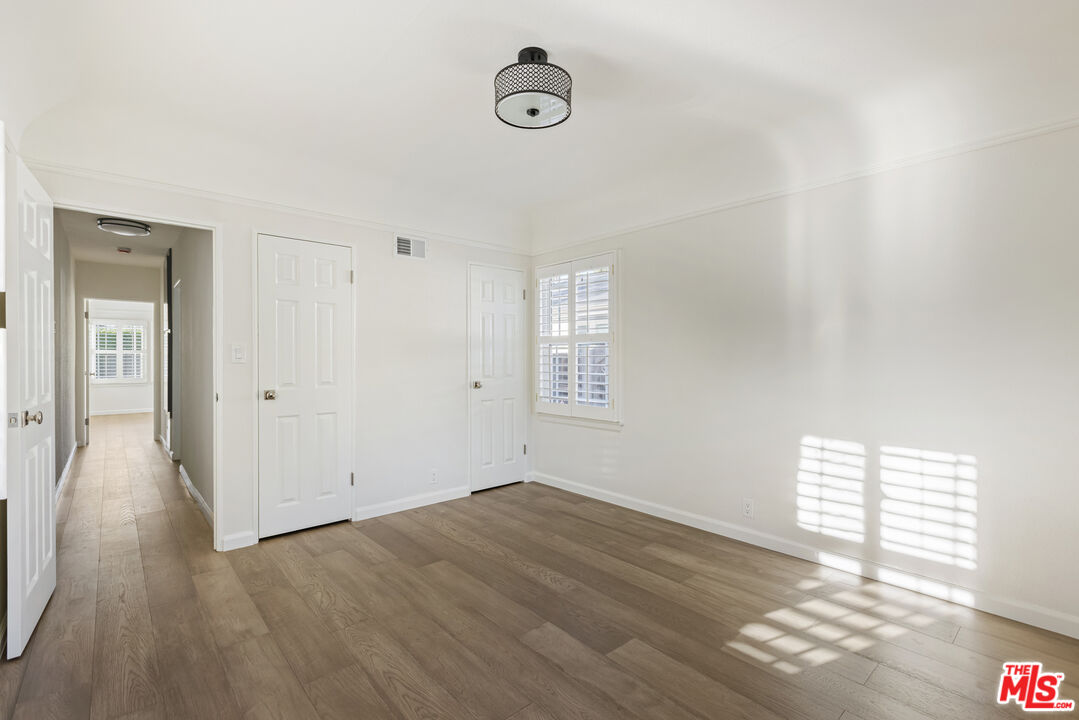 12153 Maxwellton Road Studio City, CA 91604 - Photo 34 of 48