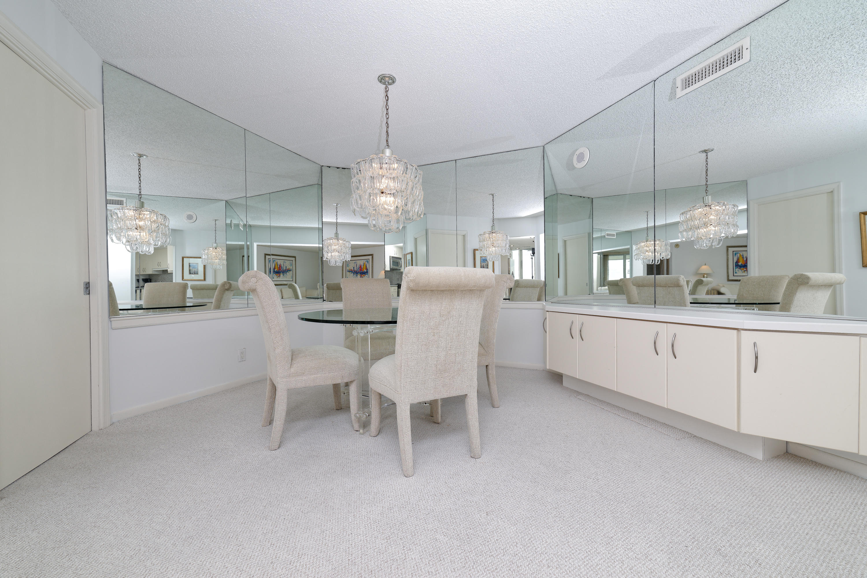 500 South Ocean Boulevard, Unit 406 Boca Raton, FL 33432 - Photo 16 of 32 LARGE FORMAL DINING AREA