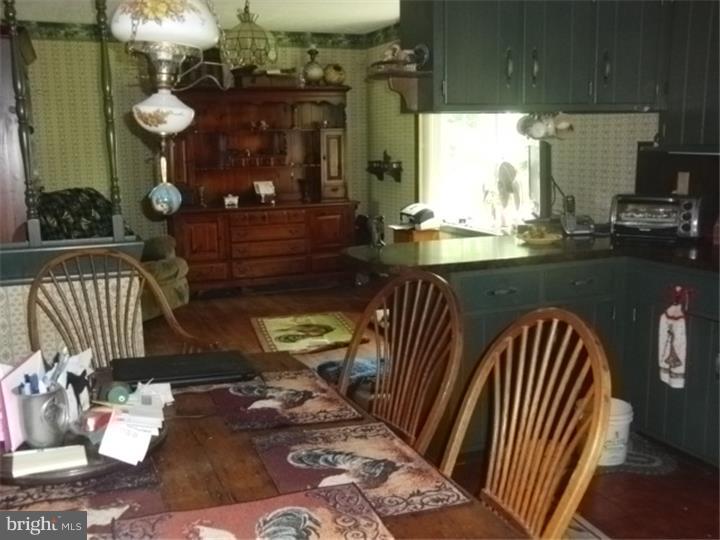 117 Hunter Forge Road Barto, PA 19504 - Photo 6 of 25 Gallery Image 6