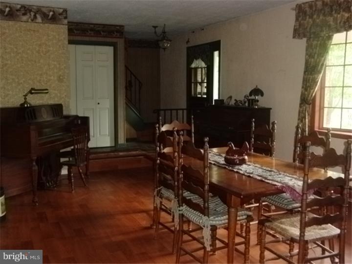 117 Hunter Forge Road Barto, PA 19504 - Photo 8 of 25 Gallery Image 8