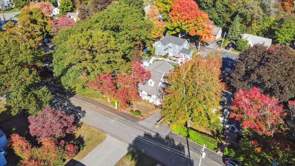 83 County Road Reading, MA 01867 - Photo 12 of 42