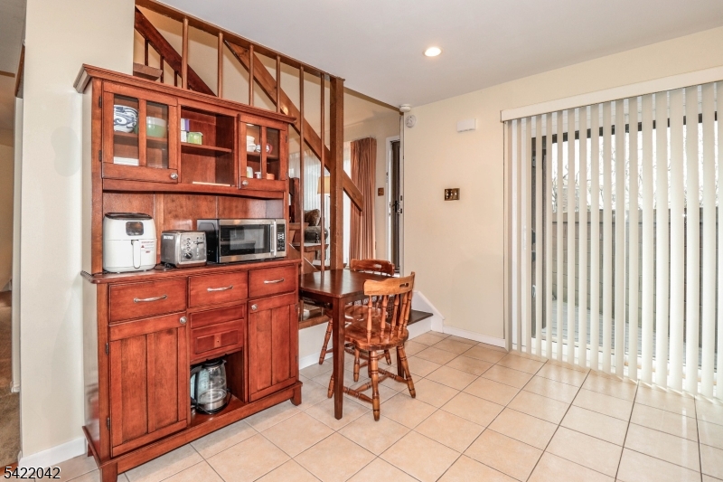 498 Auten Road Hillsborough, NJ 08844 - Photo 16 of 29