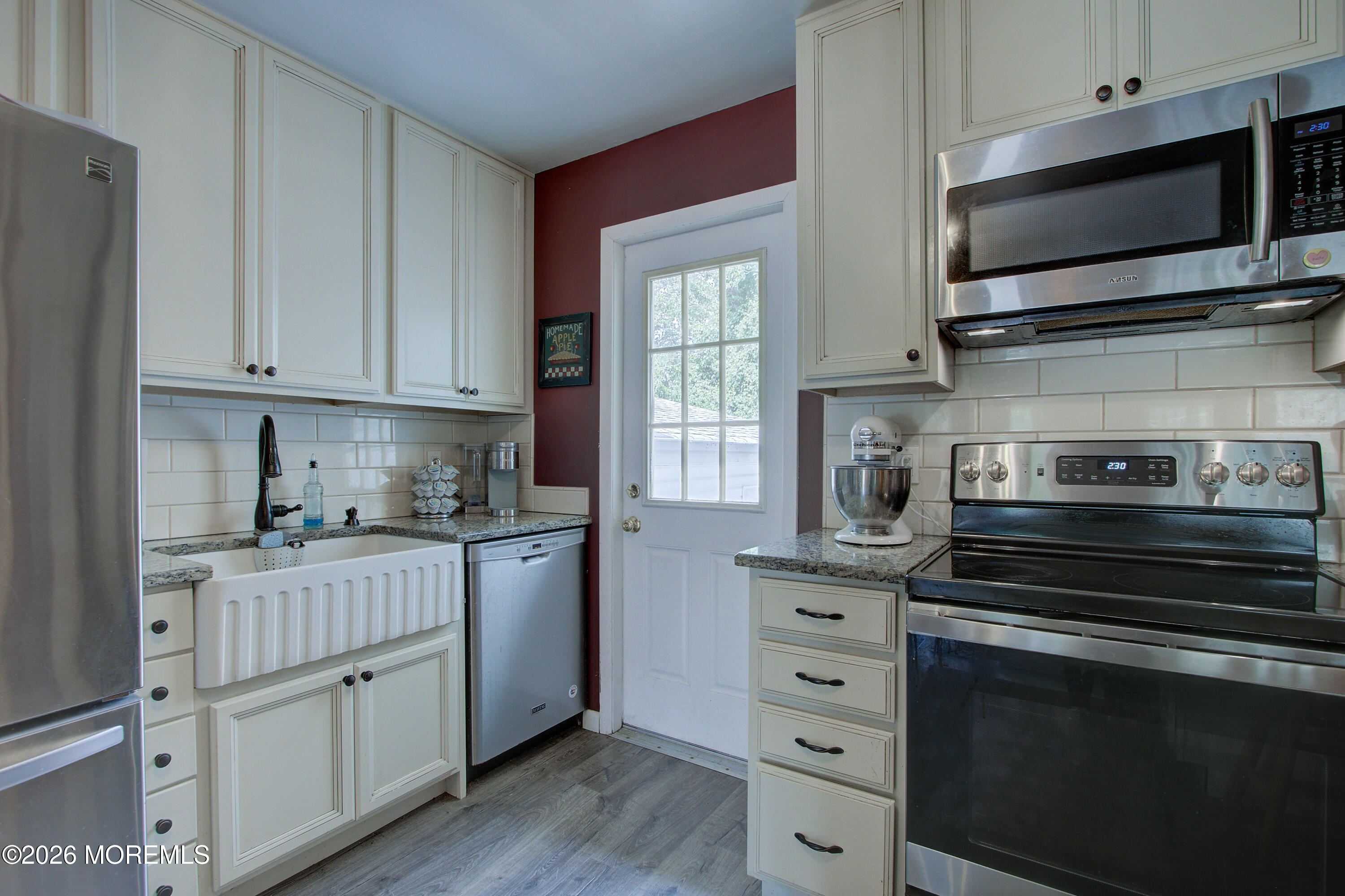 47 Walnut Avenue Red Bank, NJ 07701 - Photo 7 of 34 Kitchen door to deck