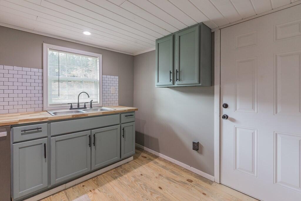 74 Gregory Neal Road Crandall, GA 30711 - Photo 8 of 32 123581_18