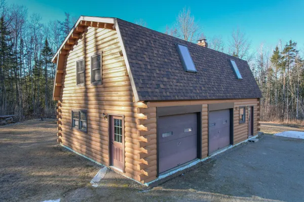 $311,000 | 101 Townhouse Road, Kenduskeag, ME 04450