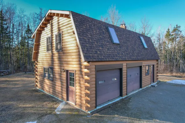 $307,000 | 101 Townhouse Road, Kenduskeag, ME 04450