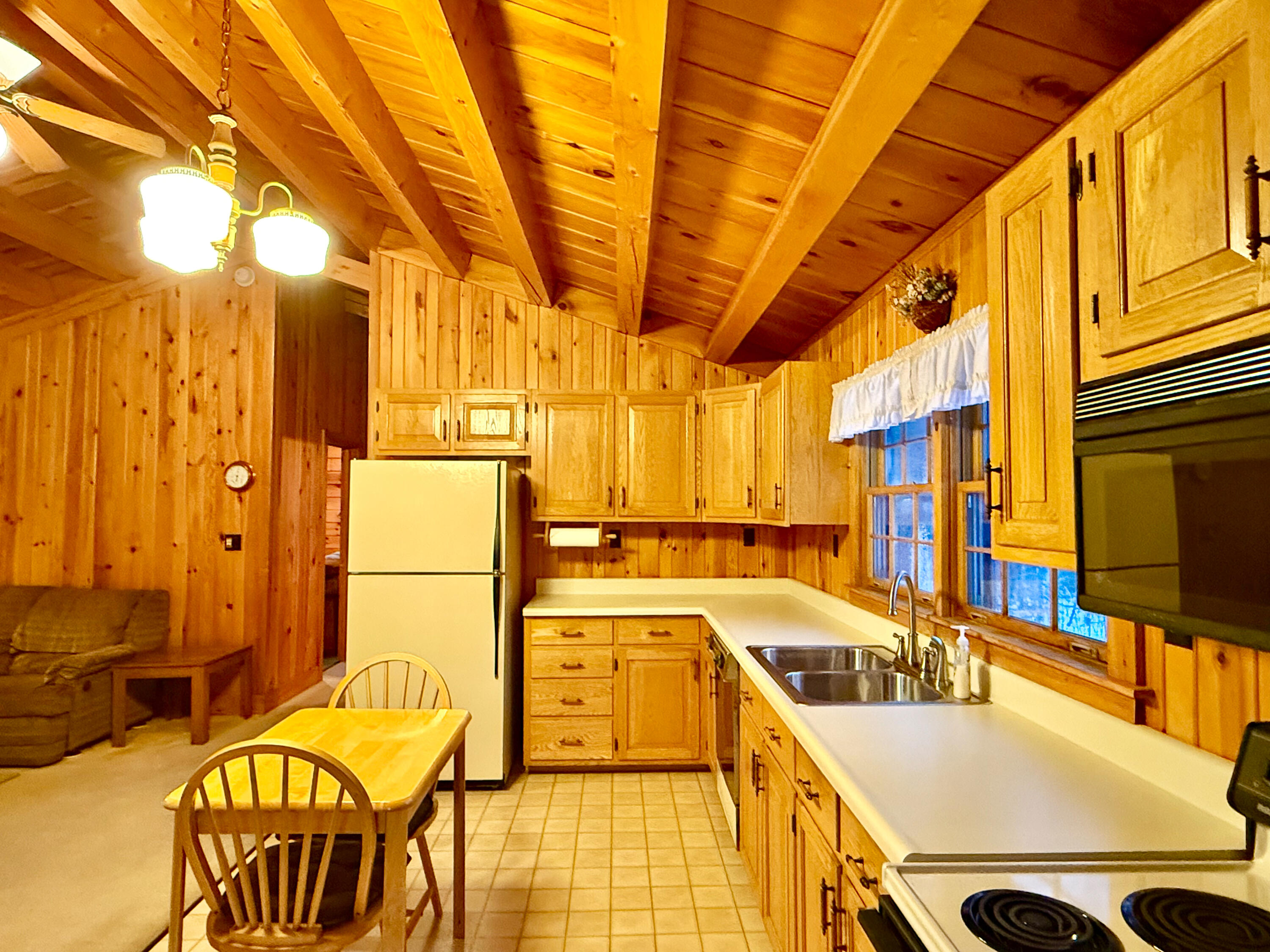 101 Townhouse Road Kenduskeag, ME 04450 - Photo 11 of 56 IMG_6395