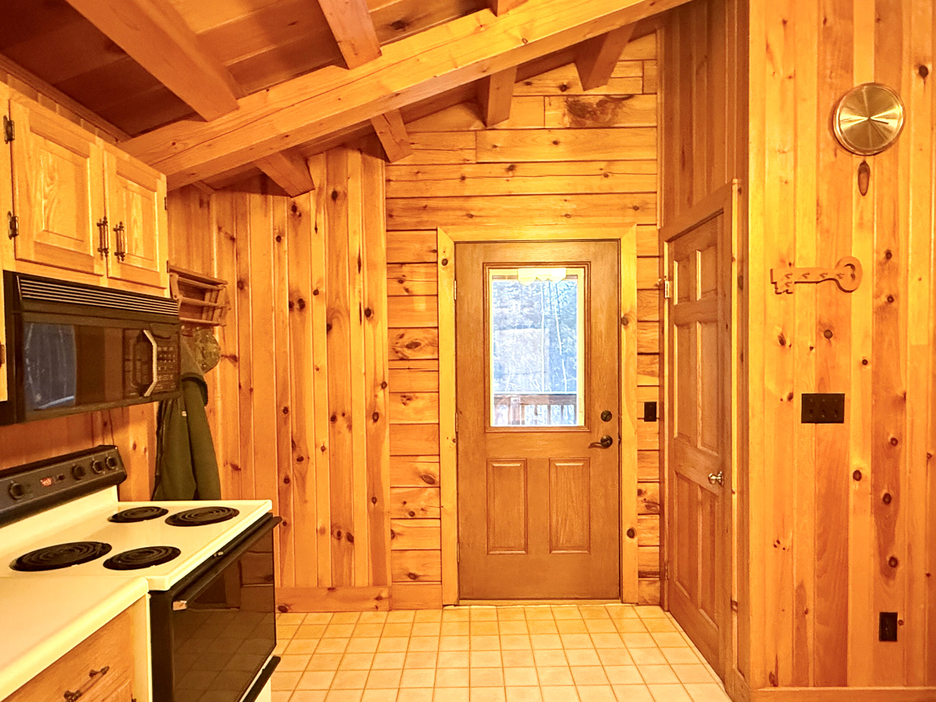 101 Townhouse Road Kenduskeag, ME 04450 - Photo 12 of 56 IMG_6393