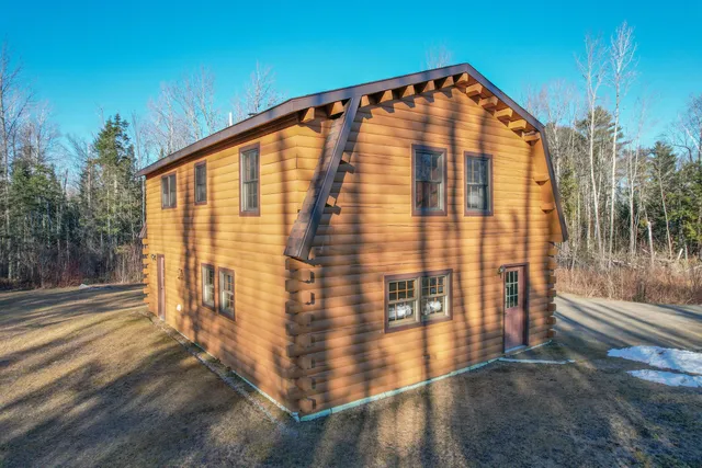 $307,000 | 101 Townhouse Road, Kenduskeag, ME 04450