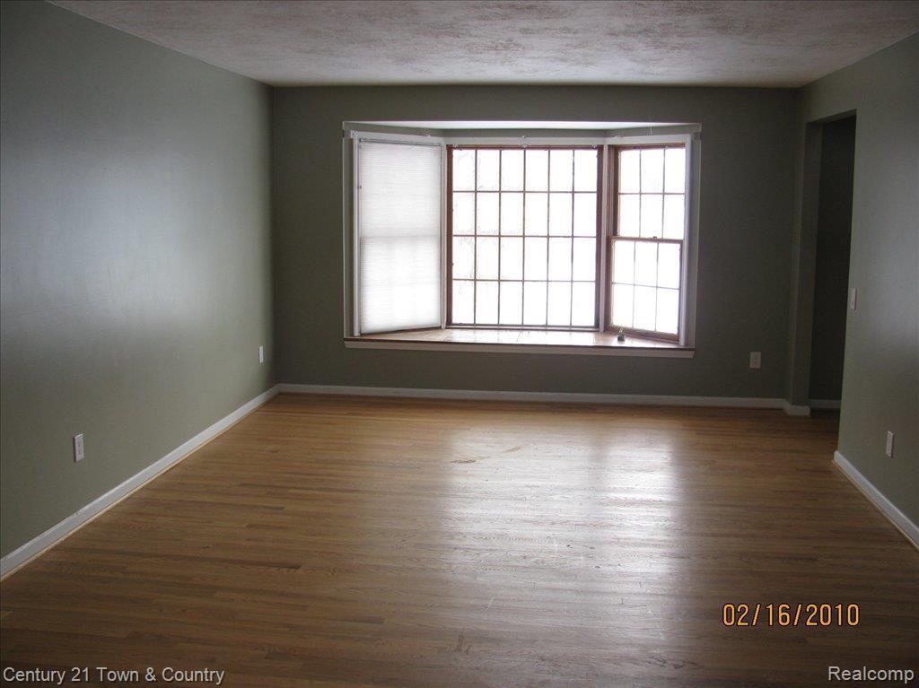 50910 West 9 Mile Road Novi, MI 48374 - Photo 7 of 24 IMG_7756