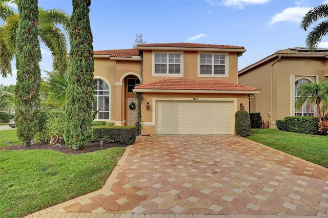 $655,000 | 7526 Colony Palm Drive, Boynton Beach, FL 33436