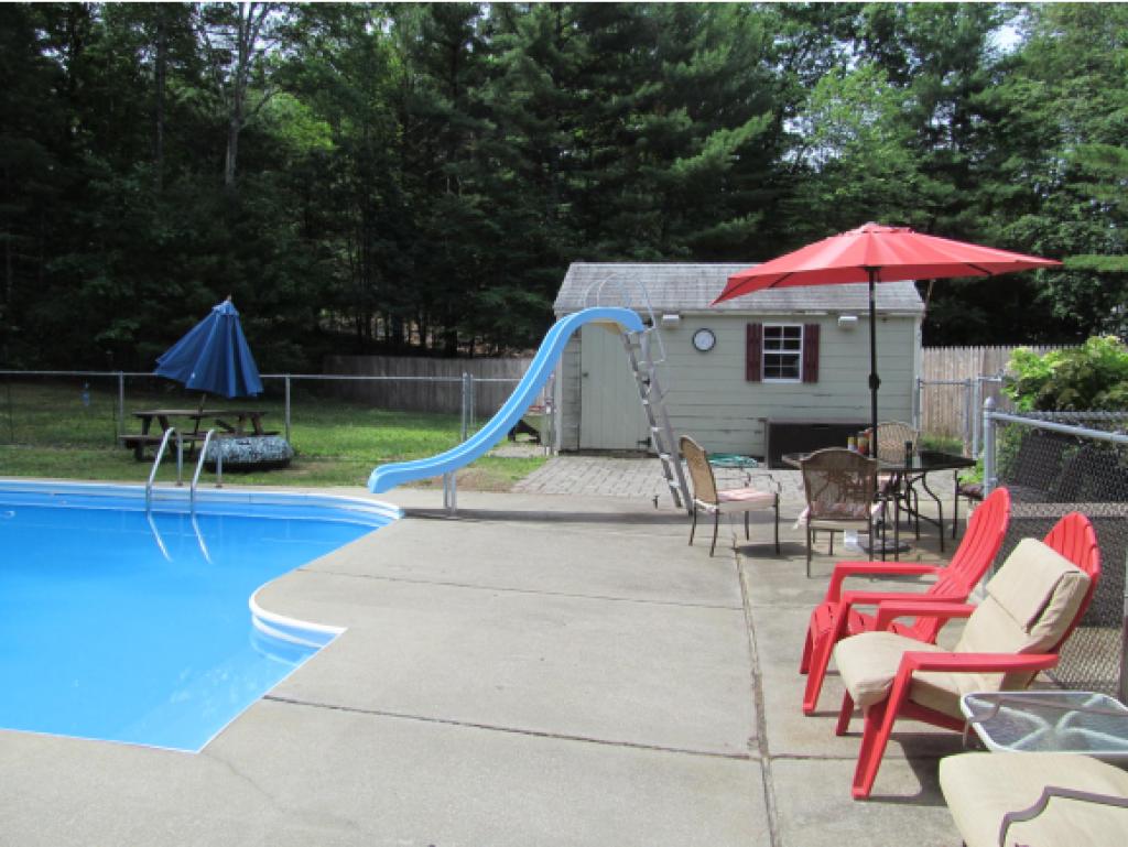 4 Hammar Road Nashua, NH 03062 - Photo 22 of 32