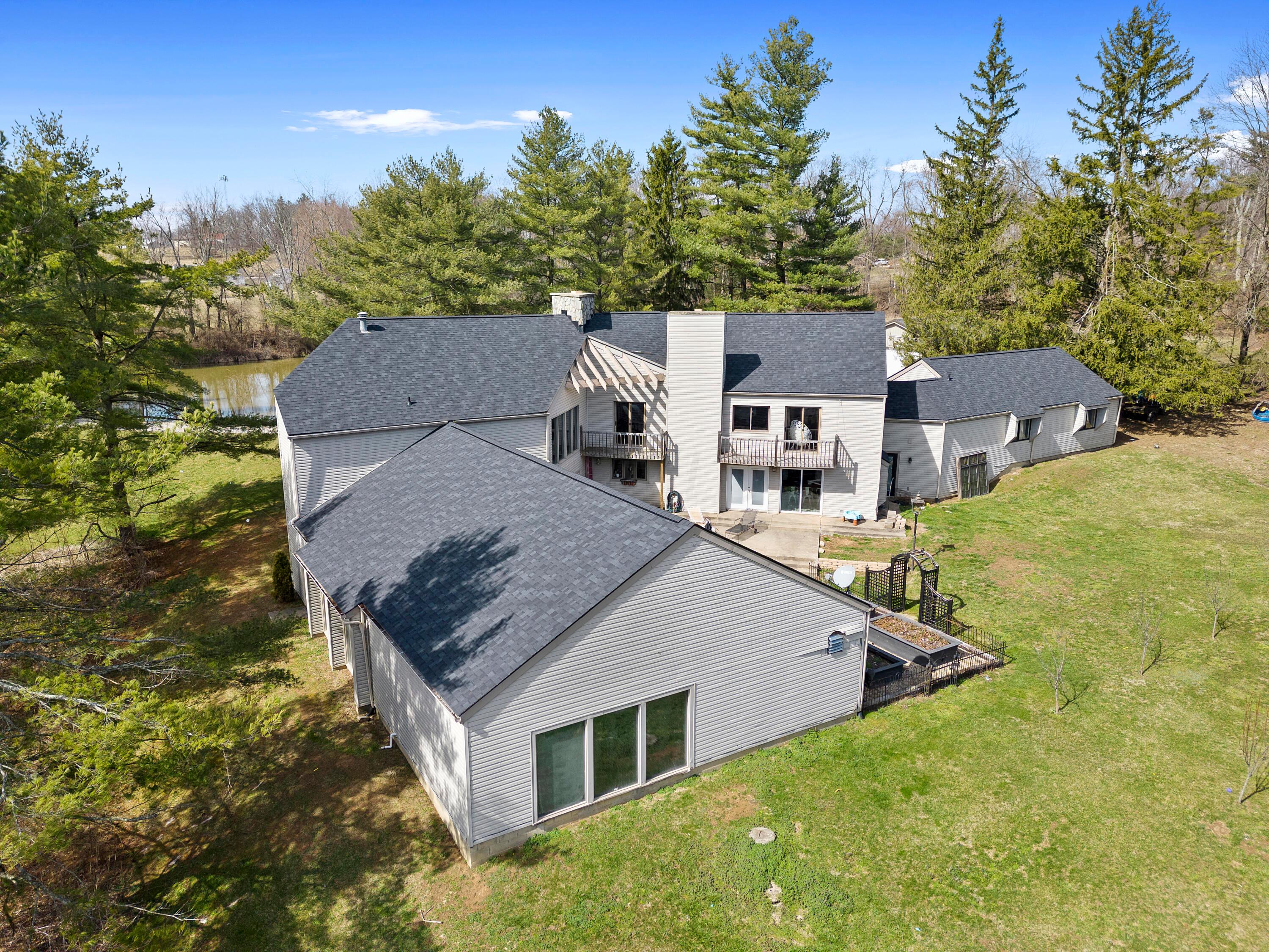 1170 Lake Road Northeast Lancaster, OH 43130 - Photo 4 of 45 DJI_0710