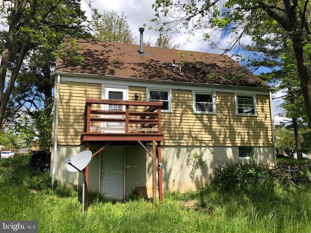 4919 Old Court Road Randallstown, MD 21133 - Photo 10 of 10 Deck of the kitchen