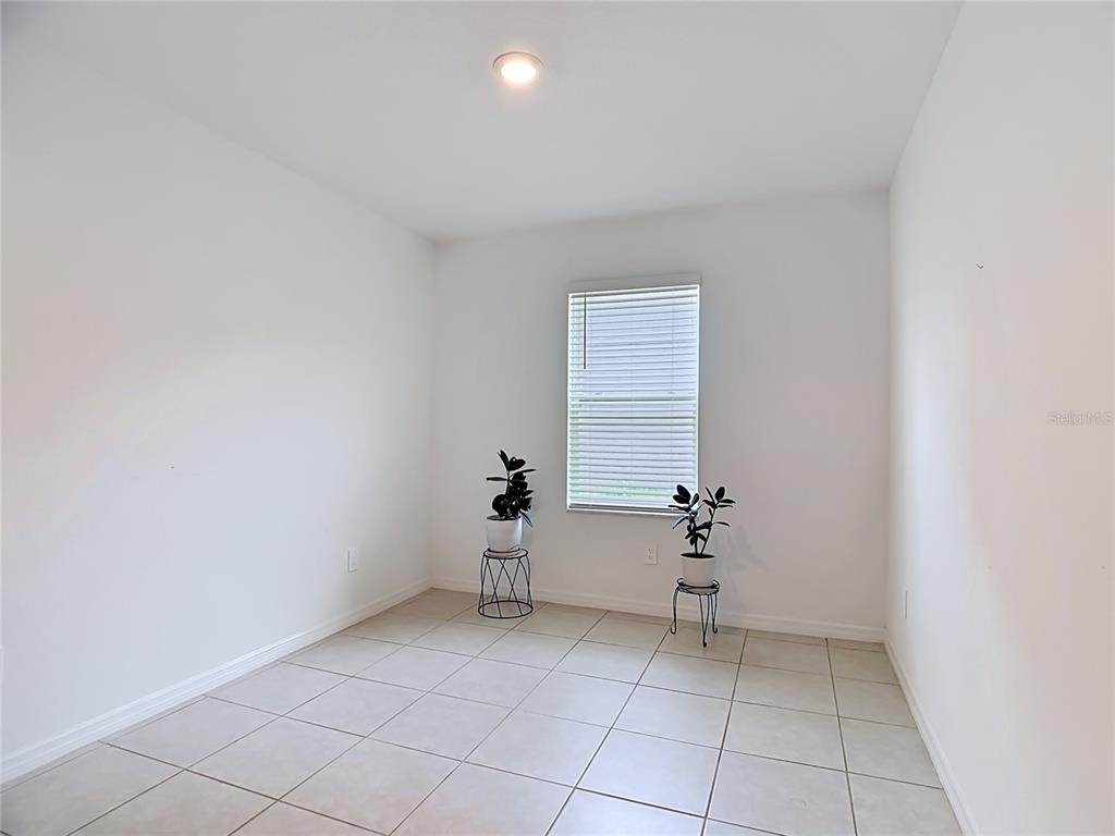 1633 Red Loop Lakeland, FL 33801 - Photo 20 of 60