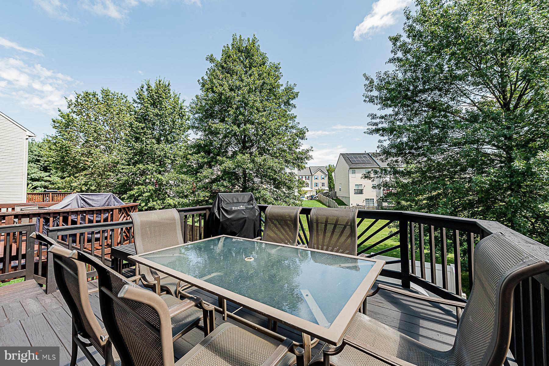 9526 Branchleigh Road Randallstown, MD 21133 - Photo 37 of 44 Look at this deck!