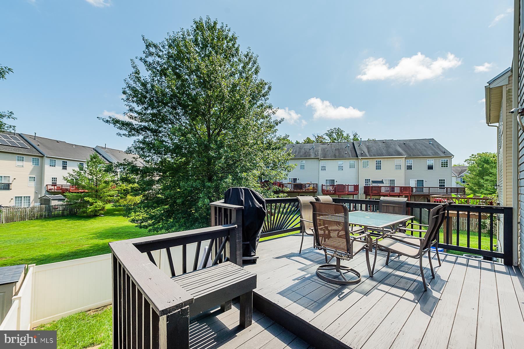 9526 Branchleigh Road Randallstown, MD 21133 - Photo 38 of 44 Newly finished, composite deck!