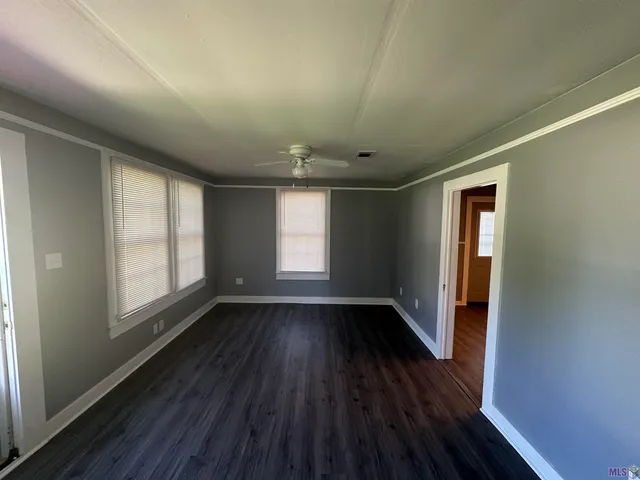 $1,250 | 508 West End Street, New Roads, LA 70760
