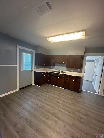 $1,250 | 508 West End Street, New Roads, LA 70760