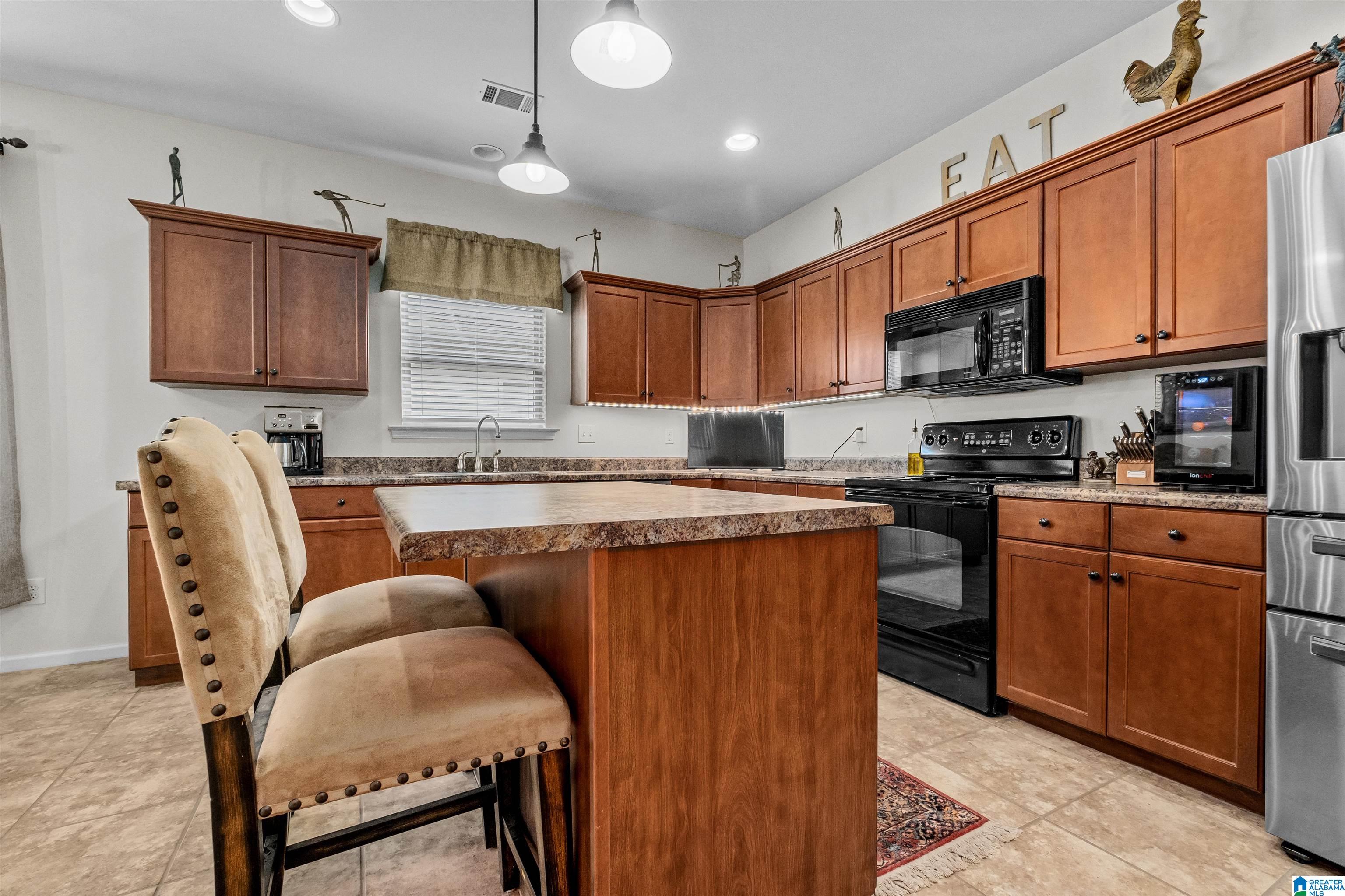 1012 Valhalla Way Calera, AL 35040 - Photo 17 of 39