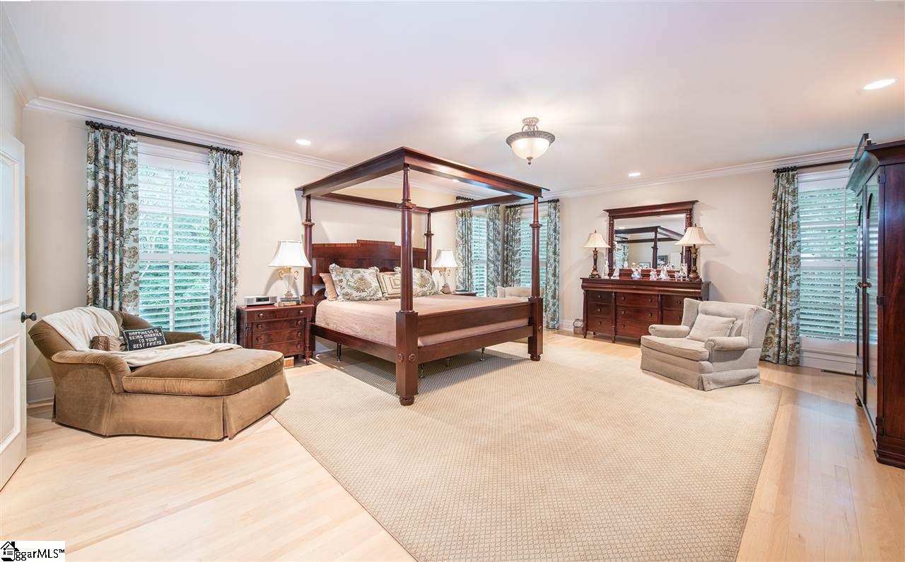 10 Collins Creek Road Greenville, SC 29607 - Photo 13 of 34