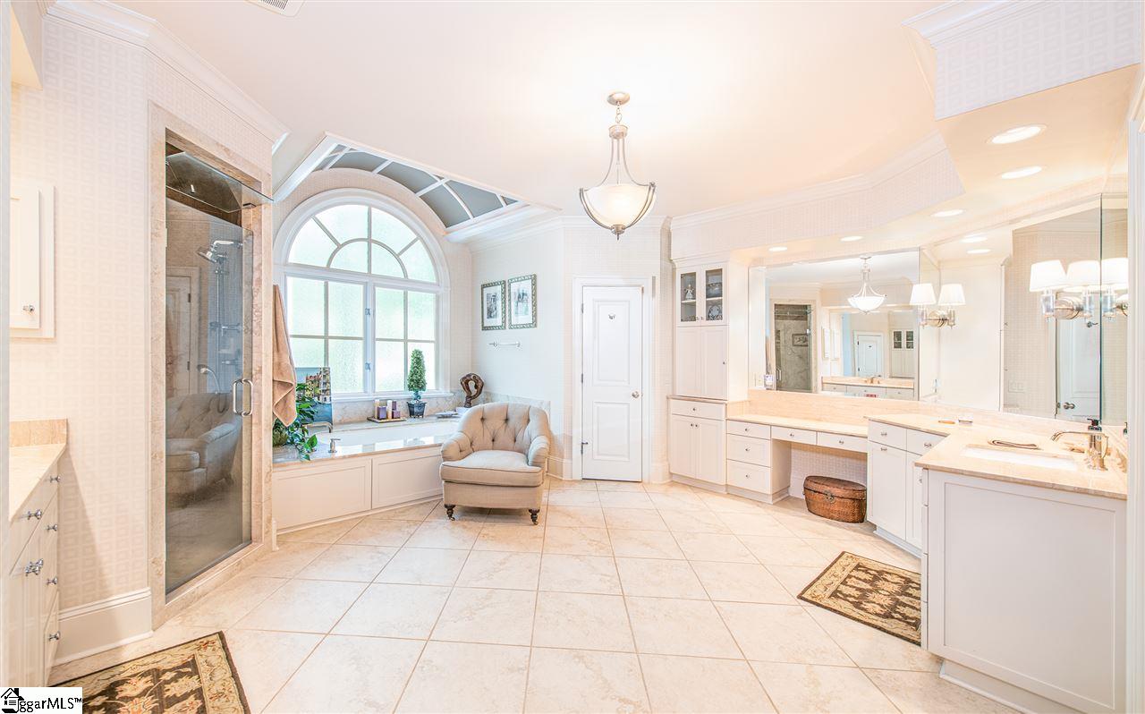 10 Collins Creek Road Greenville, SC 29607 - Photo 14 of 34