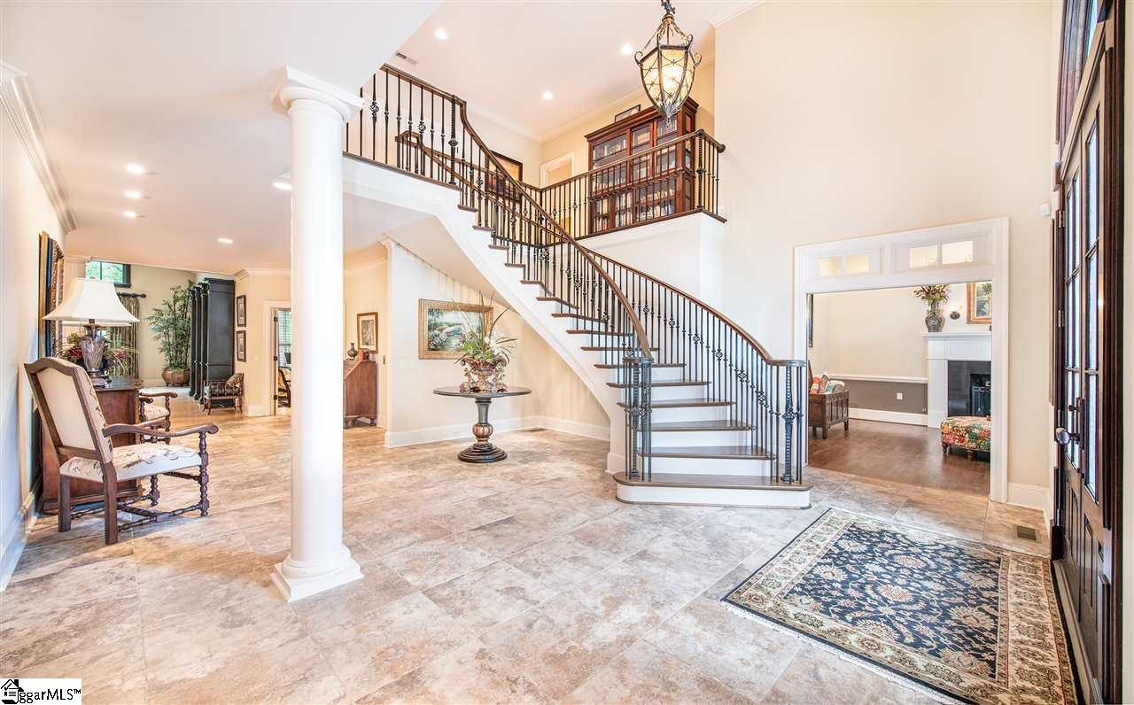 10 Collins Creek Road Greenville, SC 29607 - Photo 3 of 34