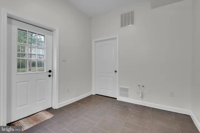 $3,500,000 | 518 West Tantallon Drive, Fort Washington, MD 20744