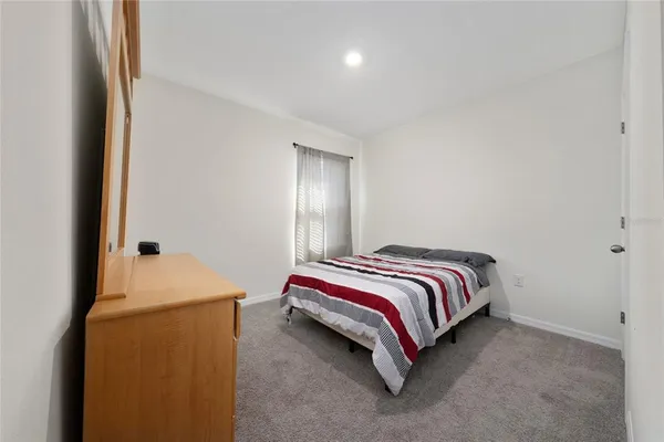 $355,000 | 955 Bear Hammock Drive, Umatilla, FL 32784