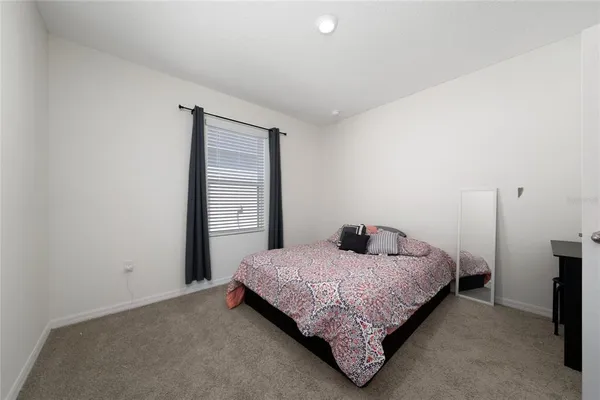 $355,000 | 955 Bear Hammock Drive, Umatilla, FL 32784