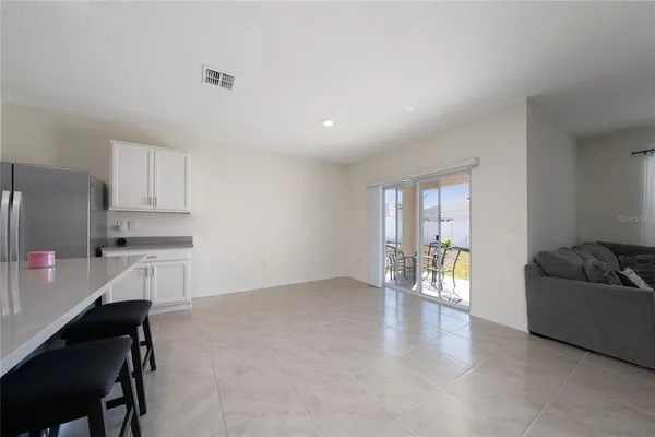 $355,000 | 955 Bear Hammock Drive, Umatilla, FL 32784