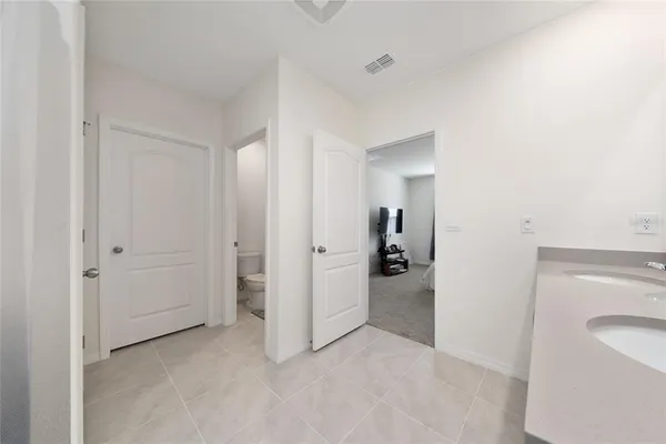 $355,000 | 955 Bear Hammock Drive, Umatilla, FL 32784