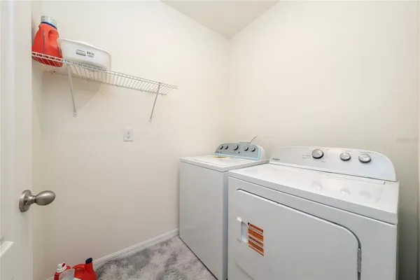 $355,000 | 955 Bear Hammock Drive, Umatilla, FL 32784