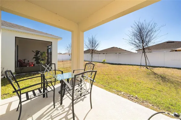 $355,000 | 955 Bear Hammock Drive, Umatilla, FL 32784