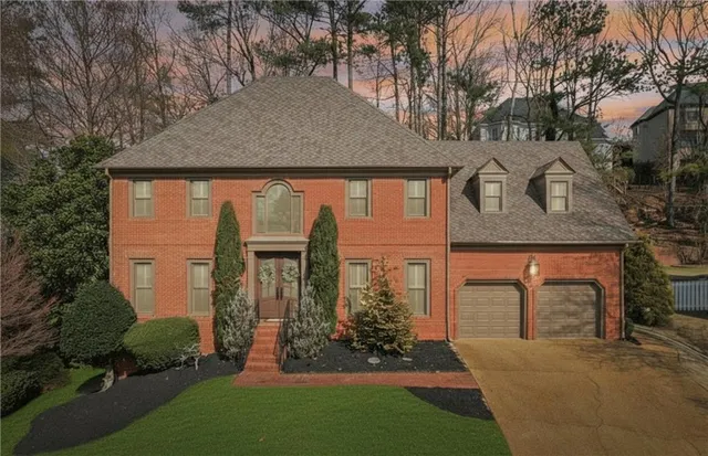 $950,000 | 7 9th Green Drive, Roswell, GA 30076
