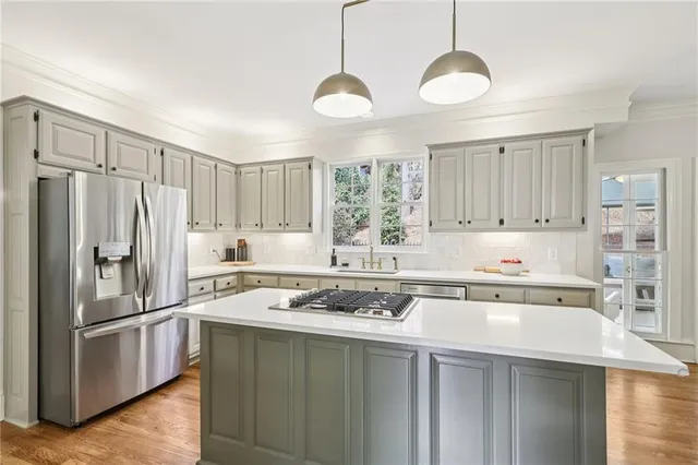 $950,000 | 7 9th Green Drive, Roswell, GA 30076