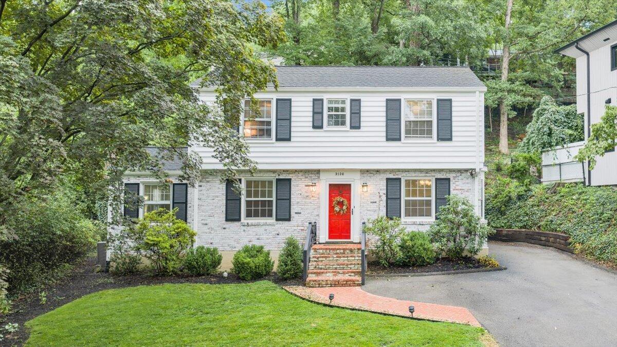 3136 West Ridge Road Southwest Roanoke, VA 24014 - Photo 1 of 45 3136 west ridge