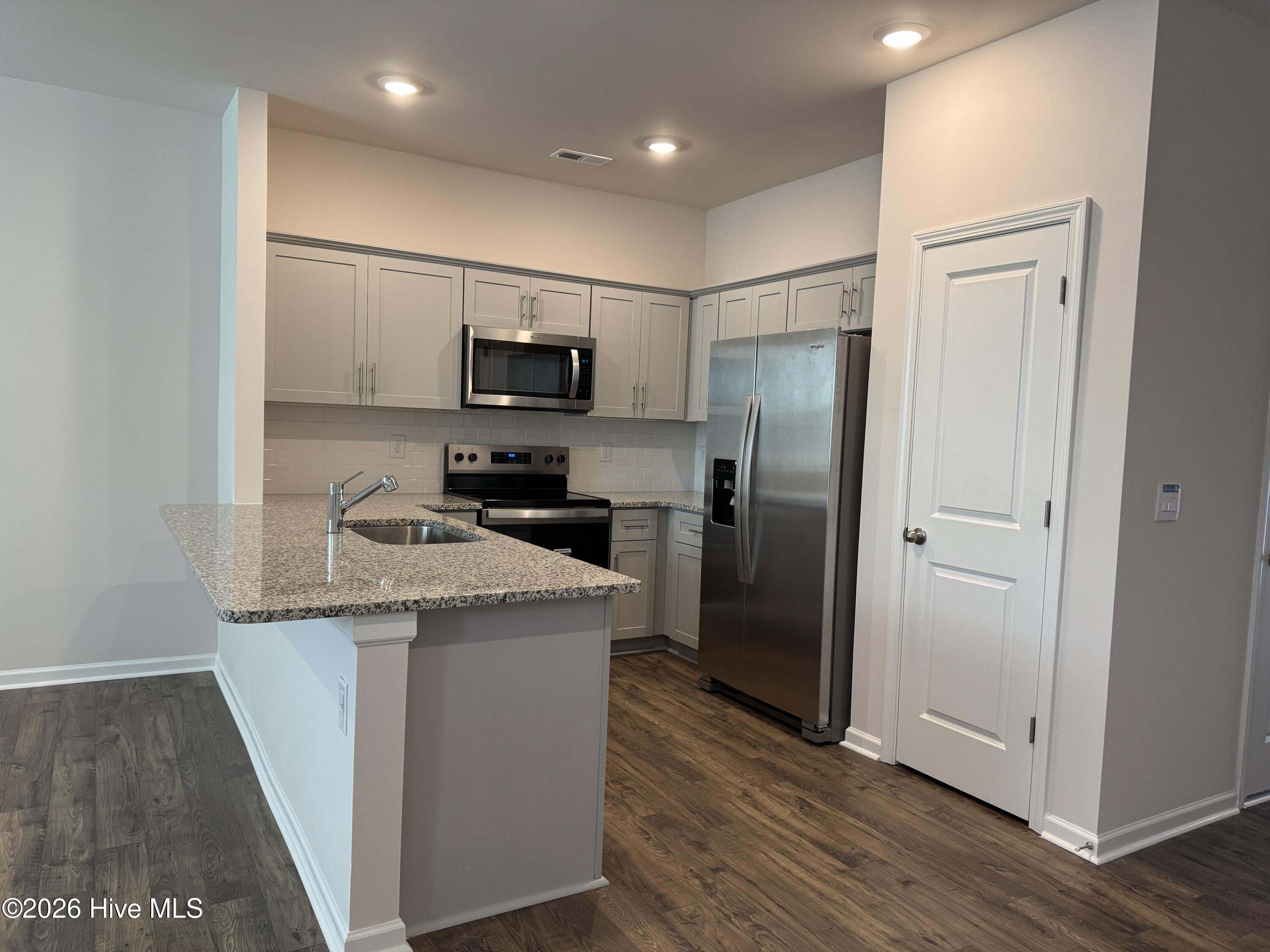 2043 Clock Road New Bern, NC 28562 - Photo 13 of 24 Gallery Image 13