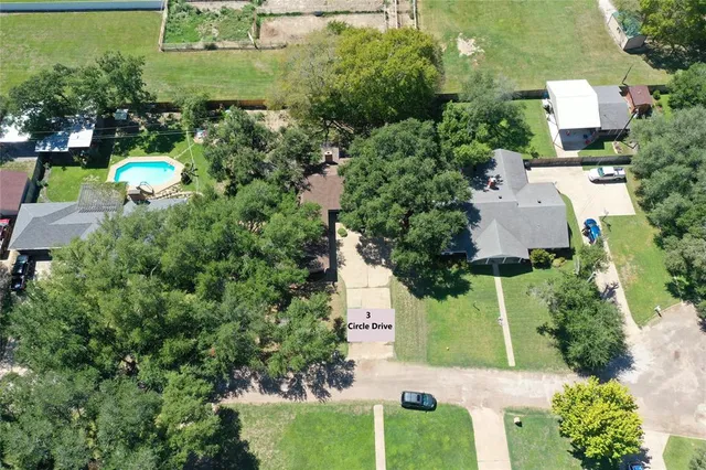 $280,000 | 3 Circle Drive, Teague, TX 75860
