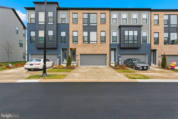 $599,000 | 614 Glenn Lk Drive, Bowie, MD 20716