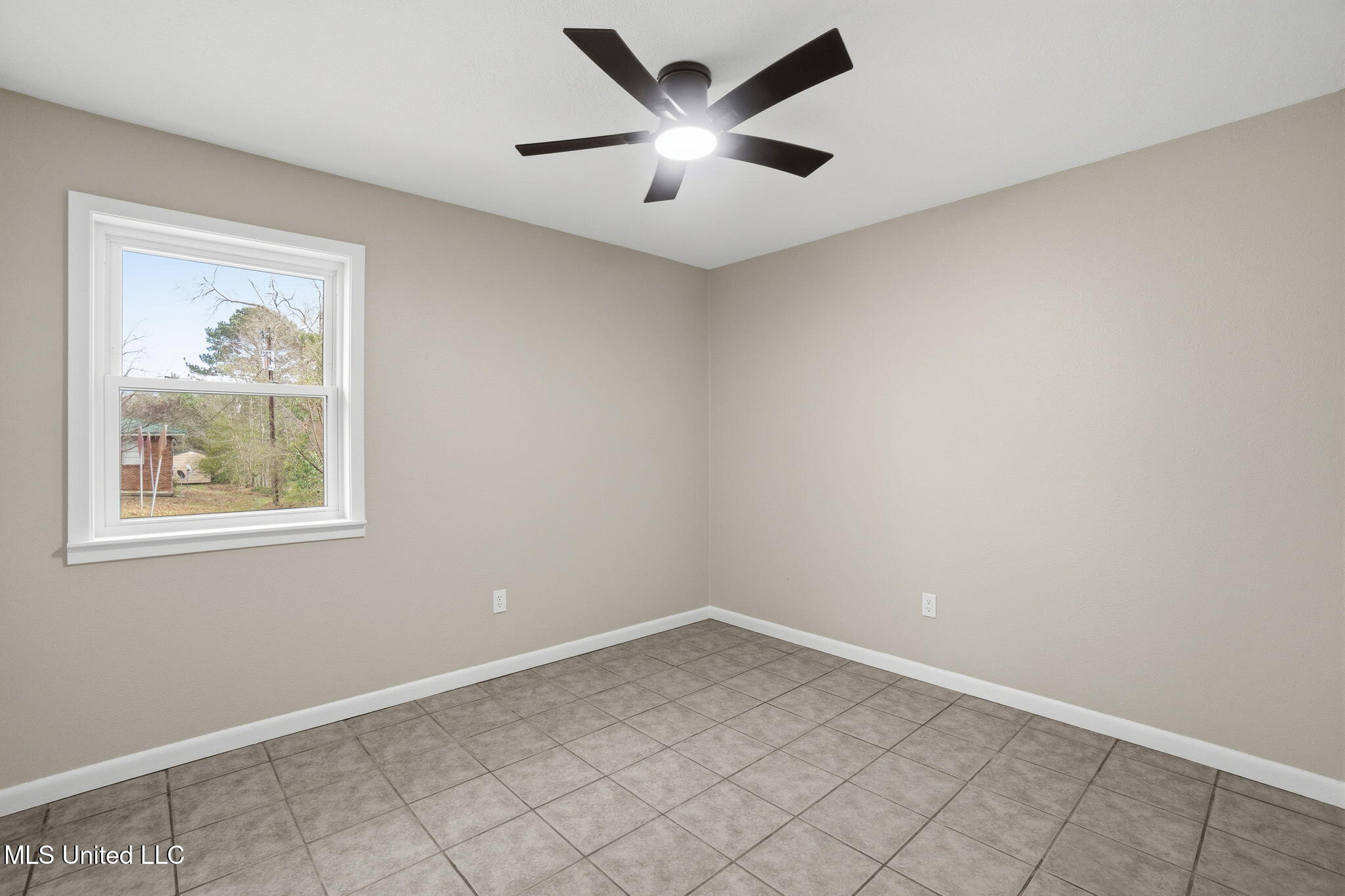 816 Hart Road McComb, MS 39648 - Photo 12 of 23 16-web-or-mls-EMP04996 Jason Colip