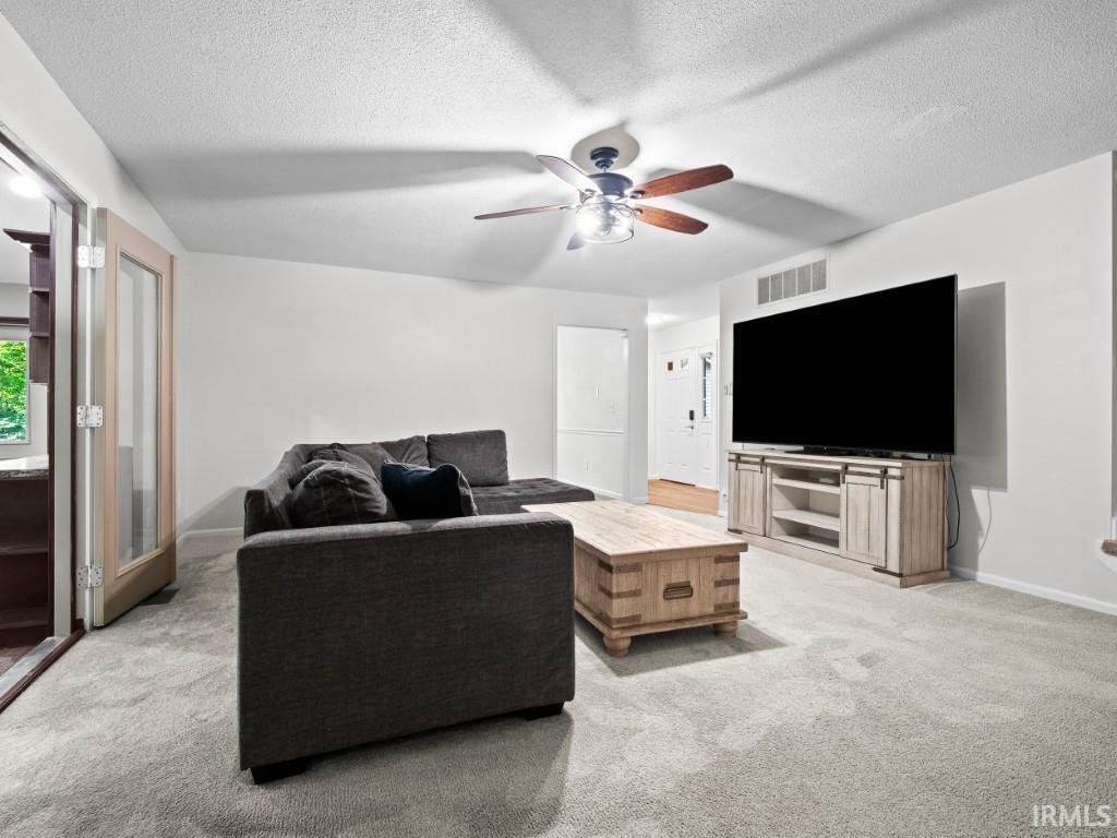 9731 Mariners Ridge Drive Fort Wayne, IN 46819 - Photo 12 of 35