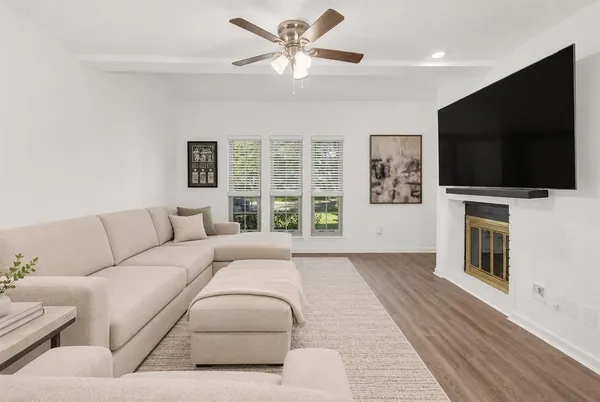 $2,500 | 7616 Riverbrook Drive, Unit 6, Dallas, TX 75230