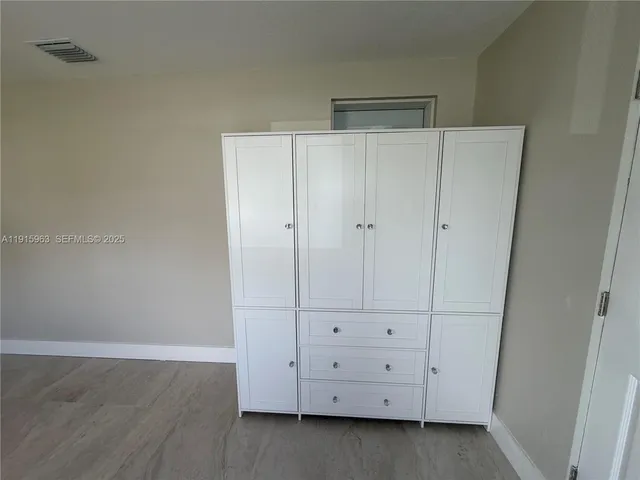 $1,450 | 7330 Southwest 11th Street, Unit EFFICIENCY, Miami, FL 33144