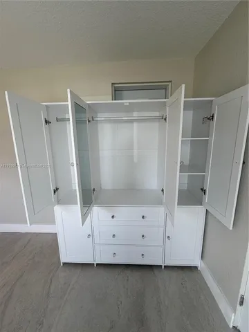 $1,450 | 7330 Southwest 11th Street, Unit EFFICIENCY, Miami, FL 33144